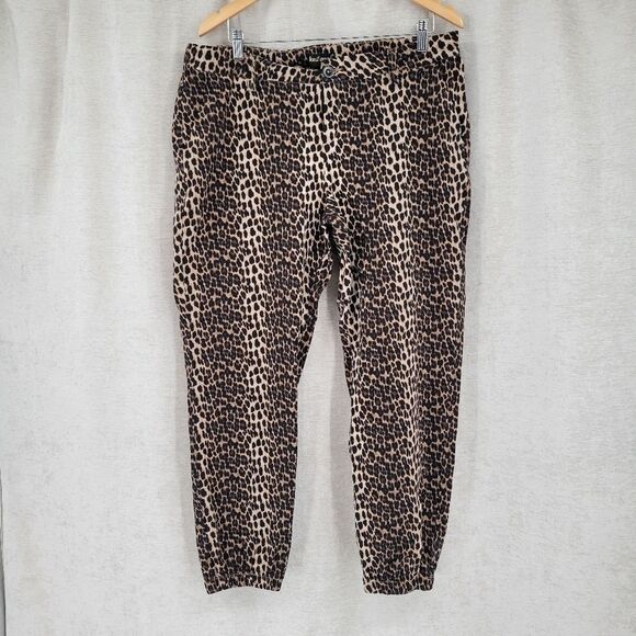 Like an Angel Women's Plus Size 3X Leopard Print Pants - Picture 1 of 12